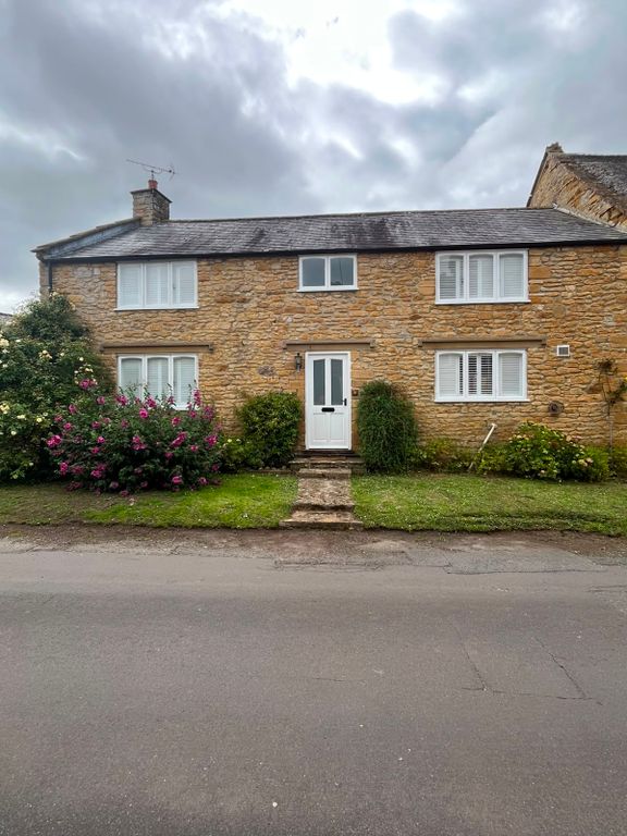 Property photo 1 of 10 Front