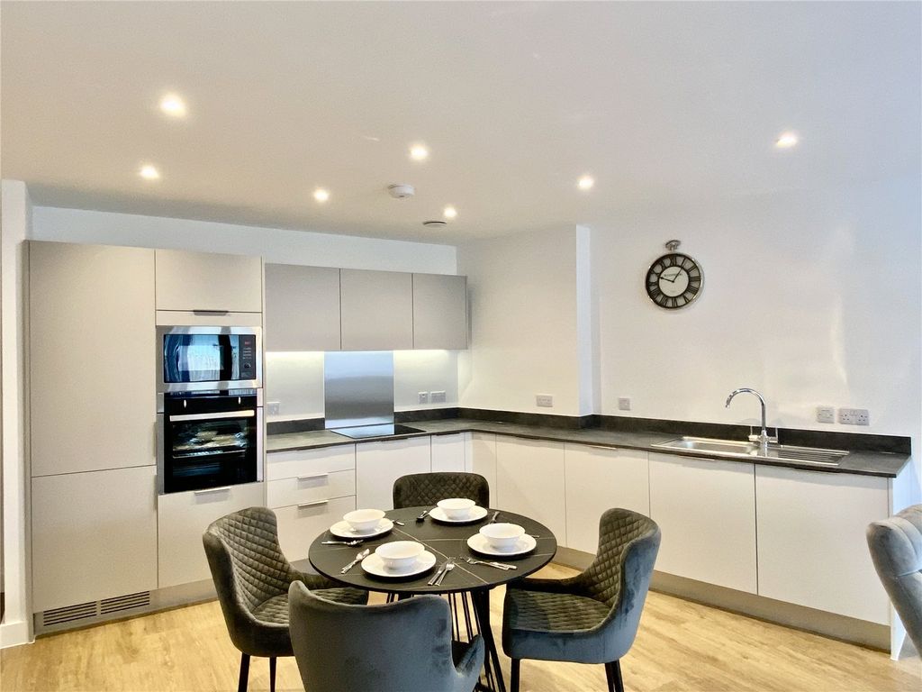 Property photo 2 of 9 Picture 2