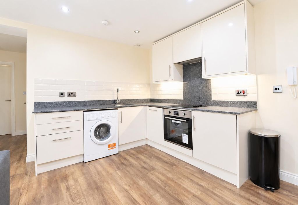 Property photo 2 of 5 Modern Fitted Kitchen With Washing Machine...