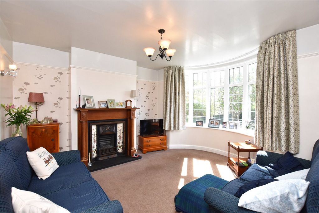Property photo 3 of 22 Picture No. 25