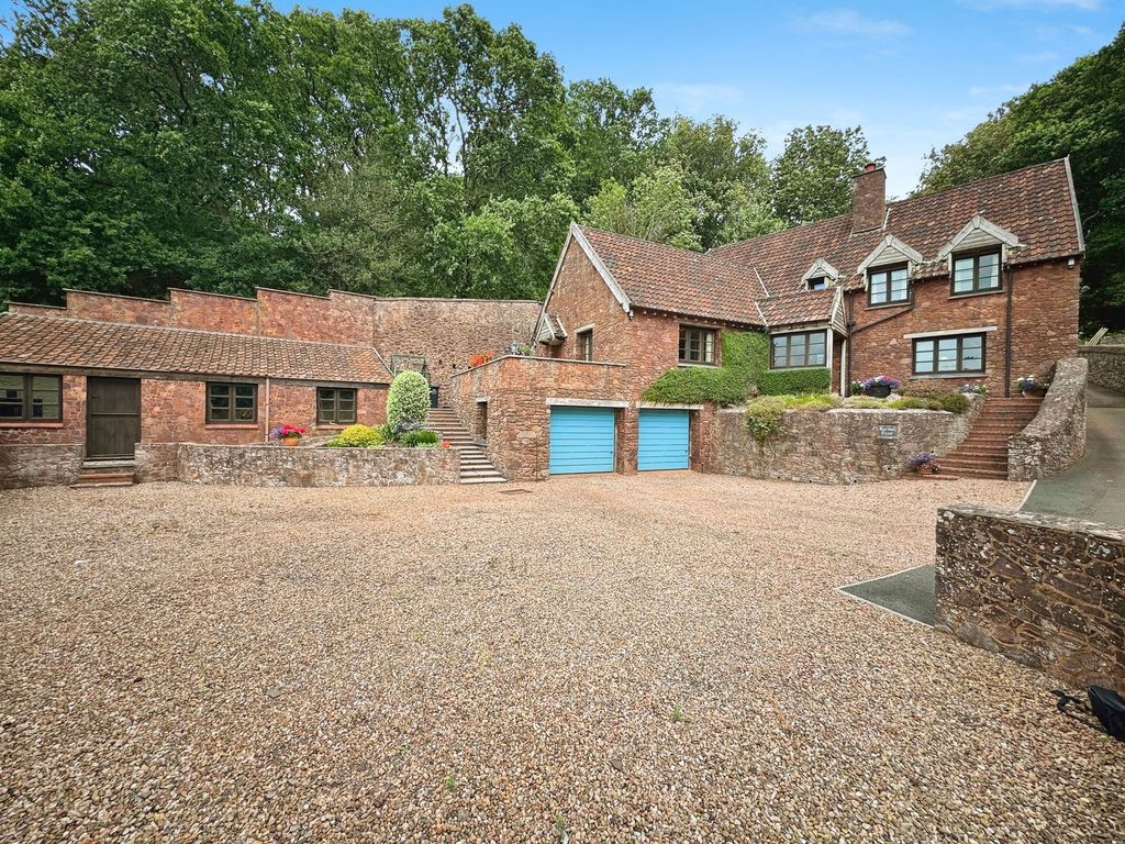 Property photo 1 of 37