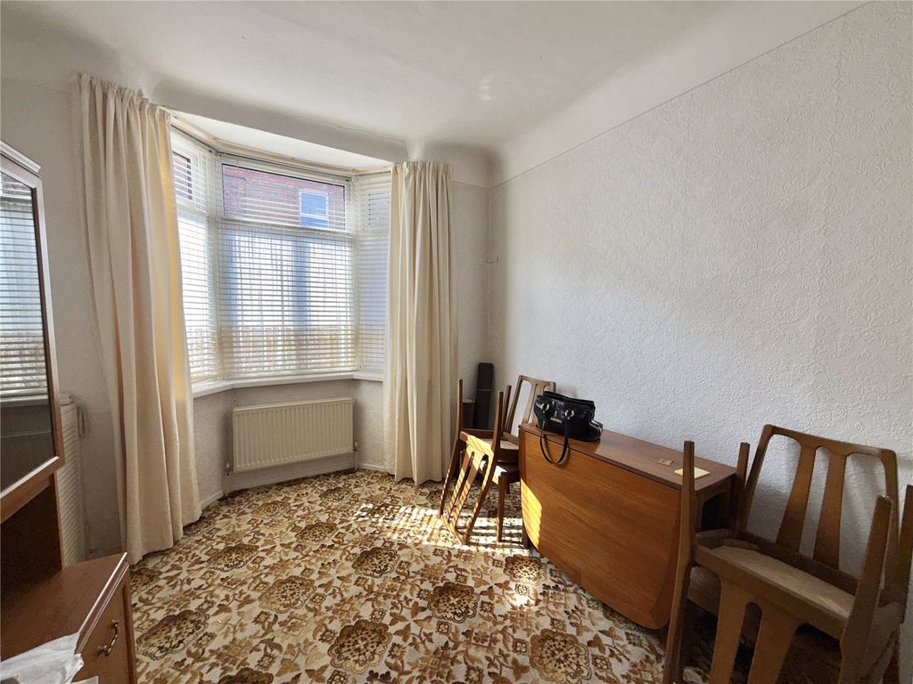 Property photo 2 of 16 Picture No. 06