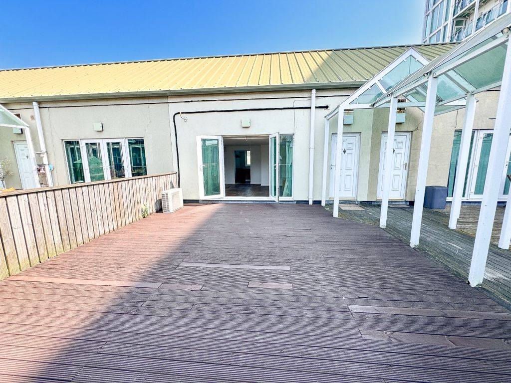 Property photo 3 of 15 4314782