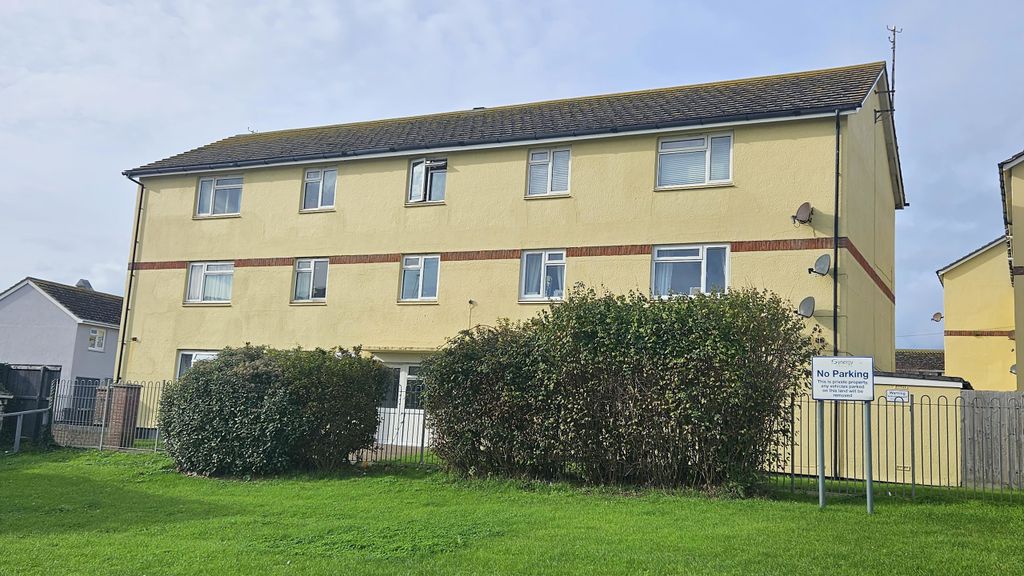 Property photo 1 of 12 Front