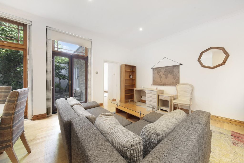 Property photo 2 of 10 Flat 1, 48 Redcliffe Square - G8Stqq6J9Txtkaqxf3Zy