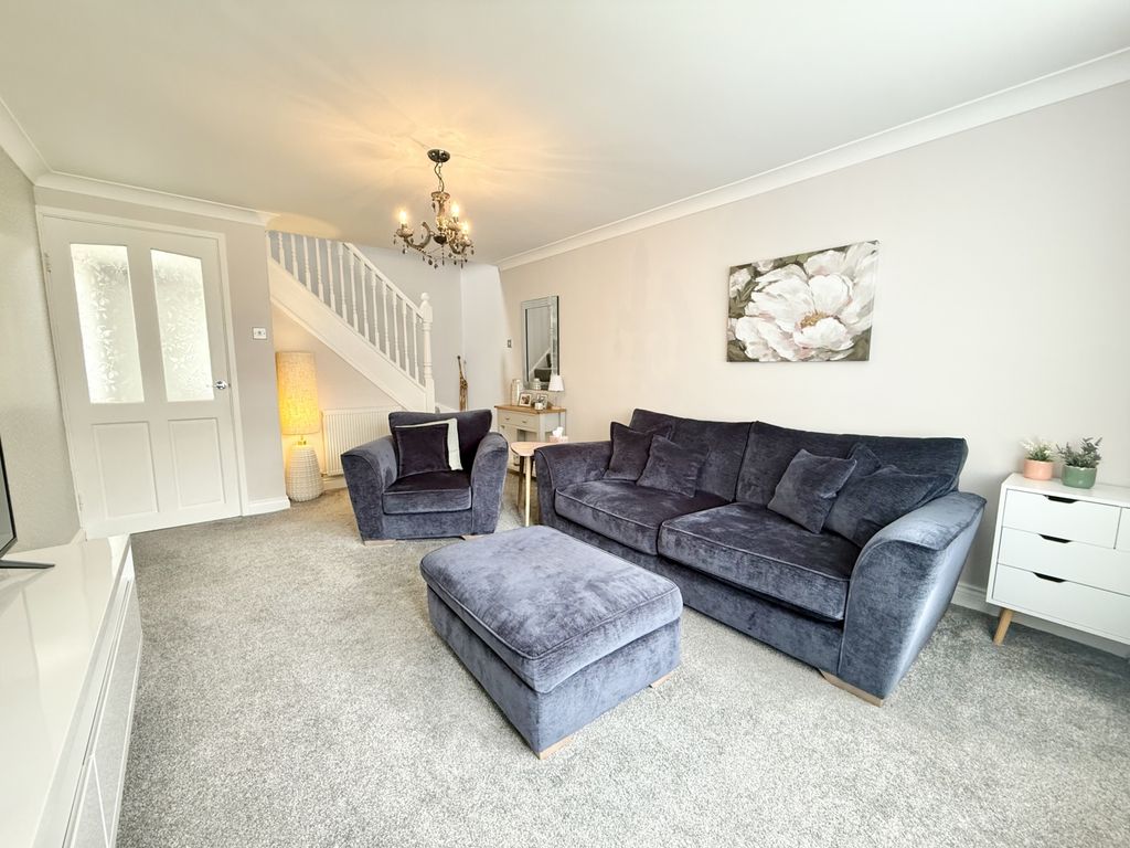 Property photo 3 of 17 Img_4777