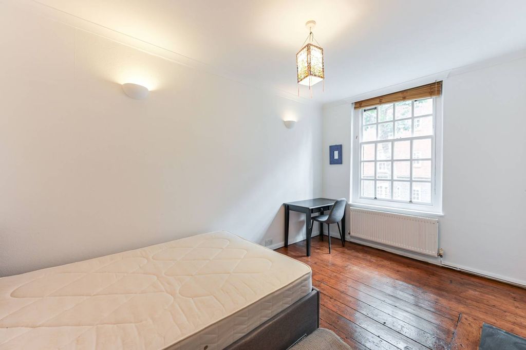 Property photo 3 of 8