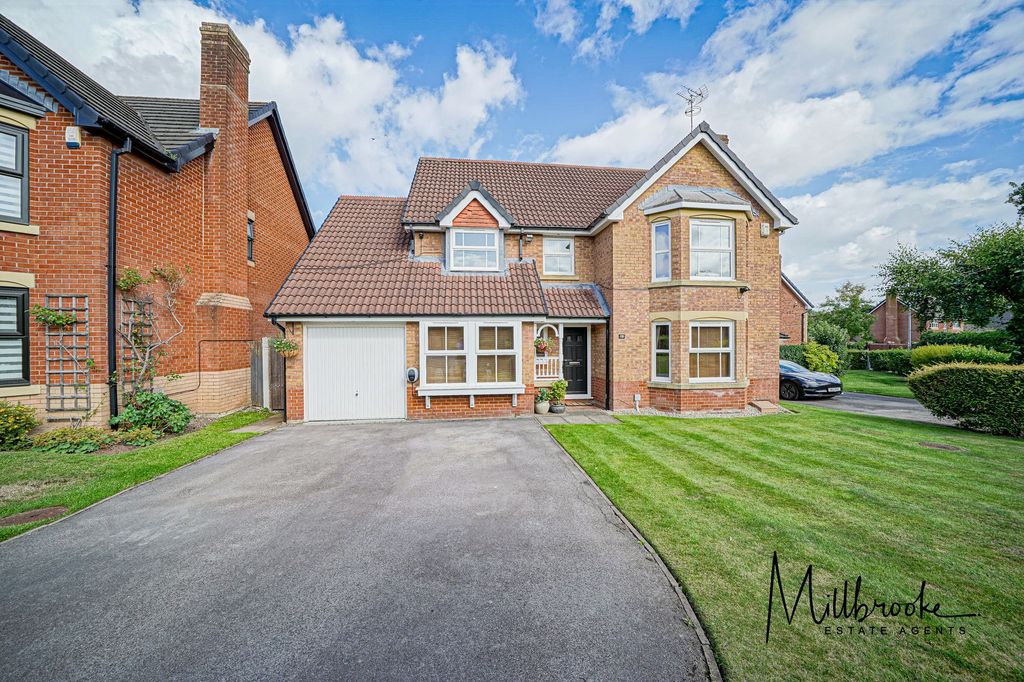 Property photo 1 of 39