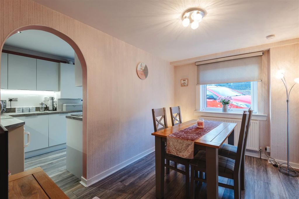 Property photo 3 of 53 16Denholmterrace-23.Jpg