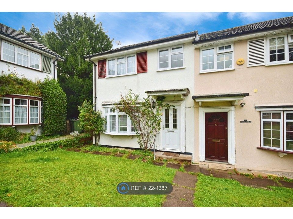 Property photo 3 of 11