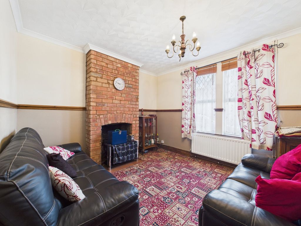 Property photo 2 of 16 Picture No. 08