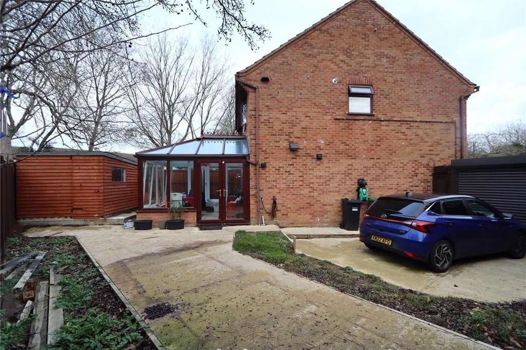 Property photo 2 of 13 Picture No. 19