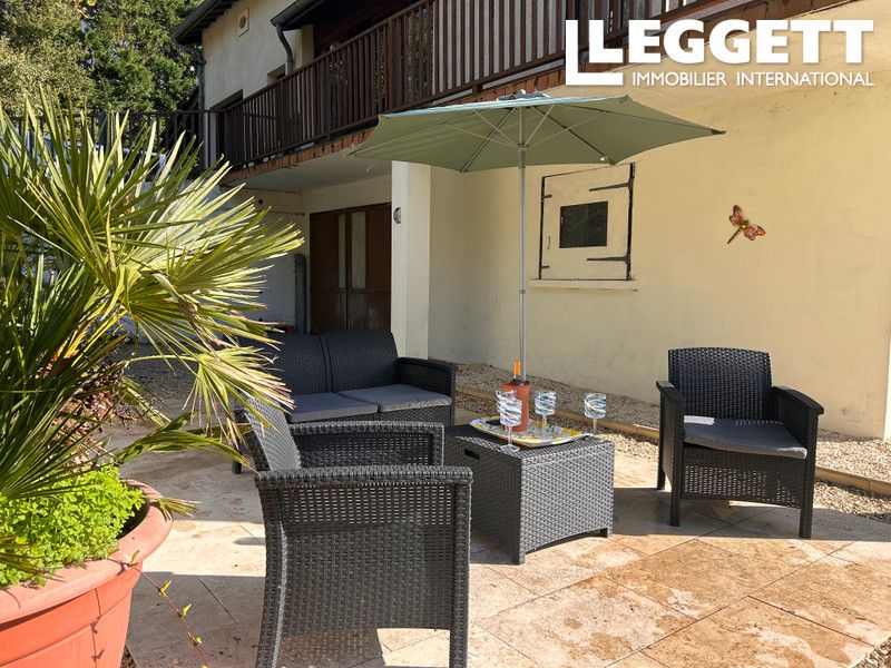 Property photo 3 of 10