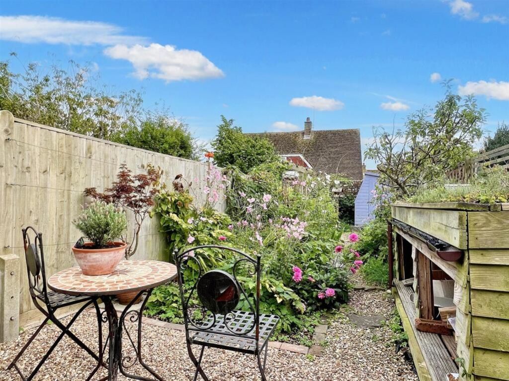 Property photo 1 of 15 7715_33864781_Img_09_0000