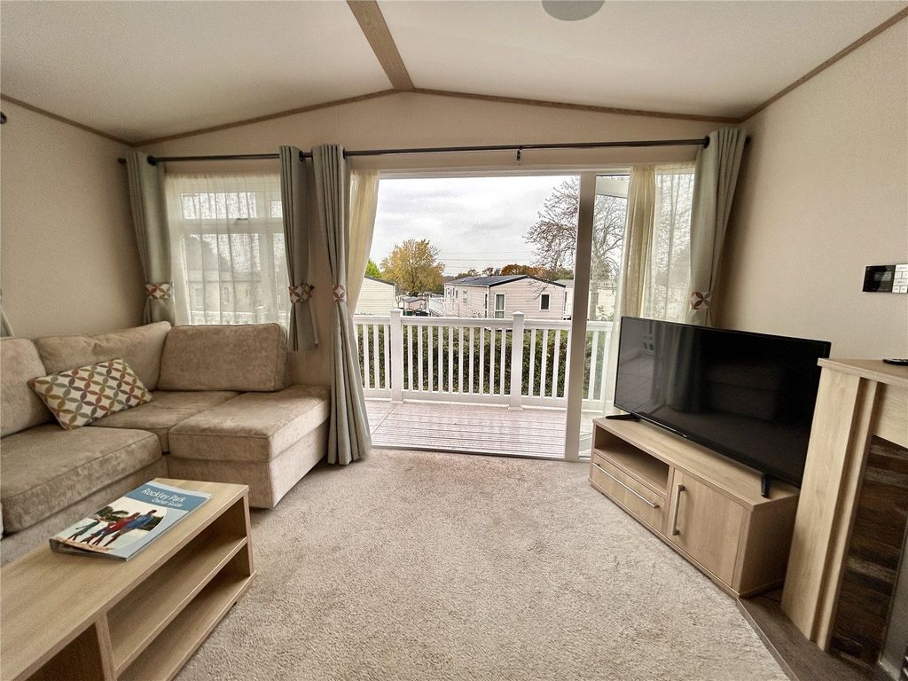 Property photo 3 of 13 Picture No. 21