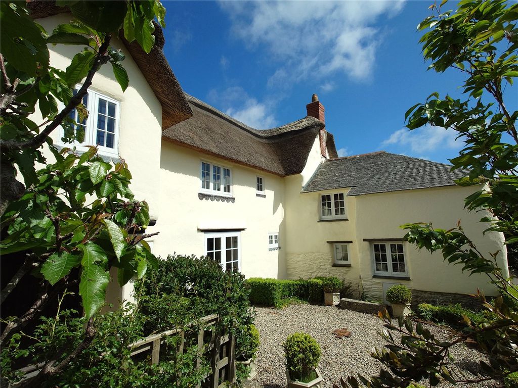 Property photo 1 of 31 Picture No. 53
