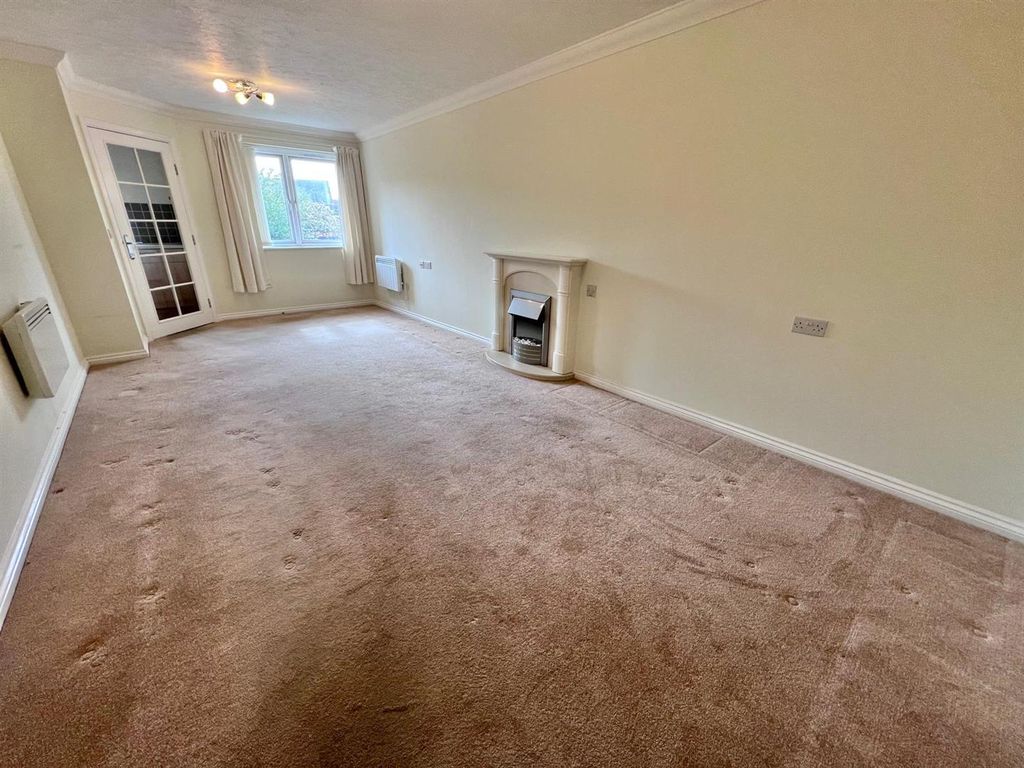 Property photo 3 of 6 98Bc548B-c716-4A1c-Afd6-529Ea670Ed7d.Jpg