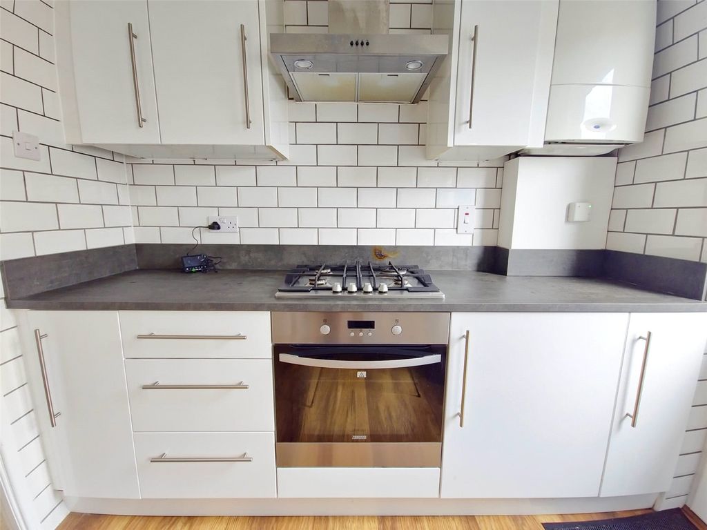 Property photo 2 of 11 Picture No. 05