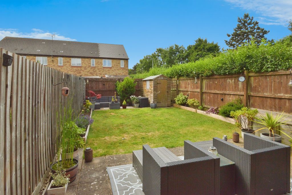 Property photo 2 of 17