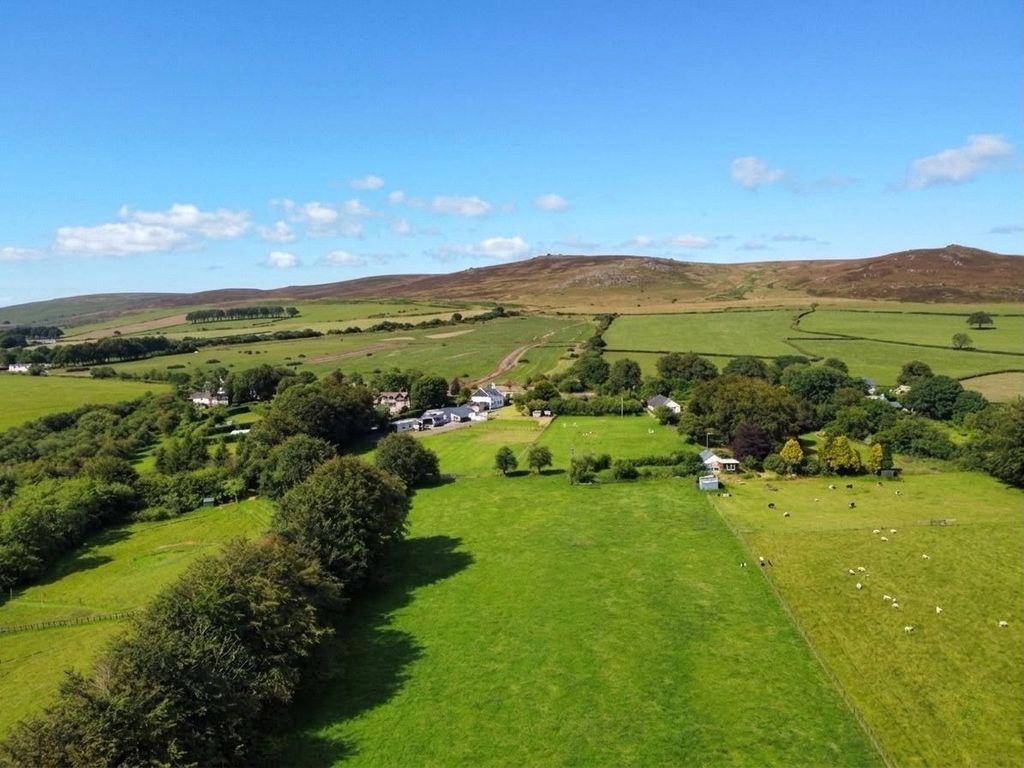 Property photo 2 of 42 Dartmoor