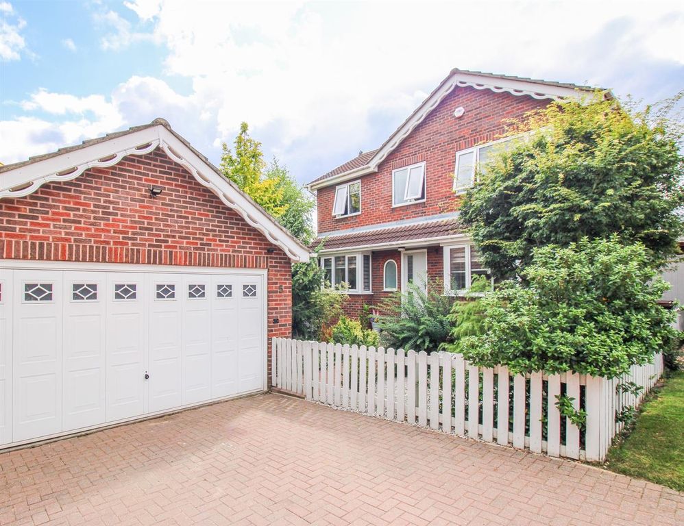 Property photo 1 of 23