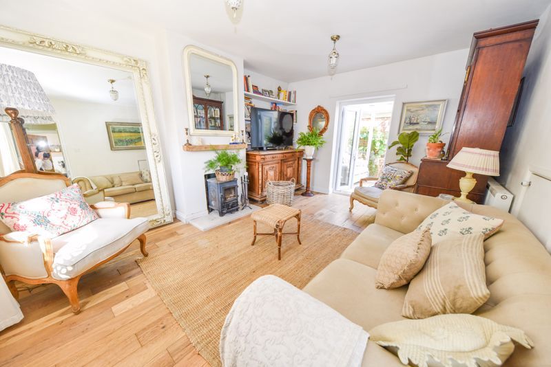 Property photo 2 of 19 Photo 8