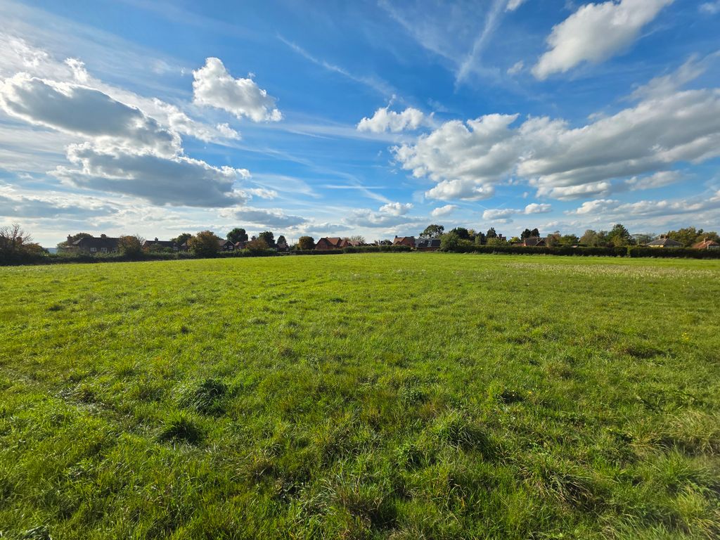 Property photo 3 of 10 20250929_151633