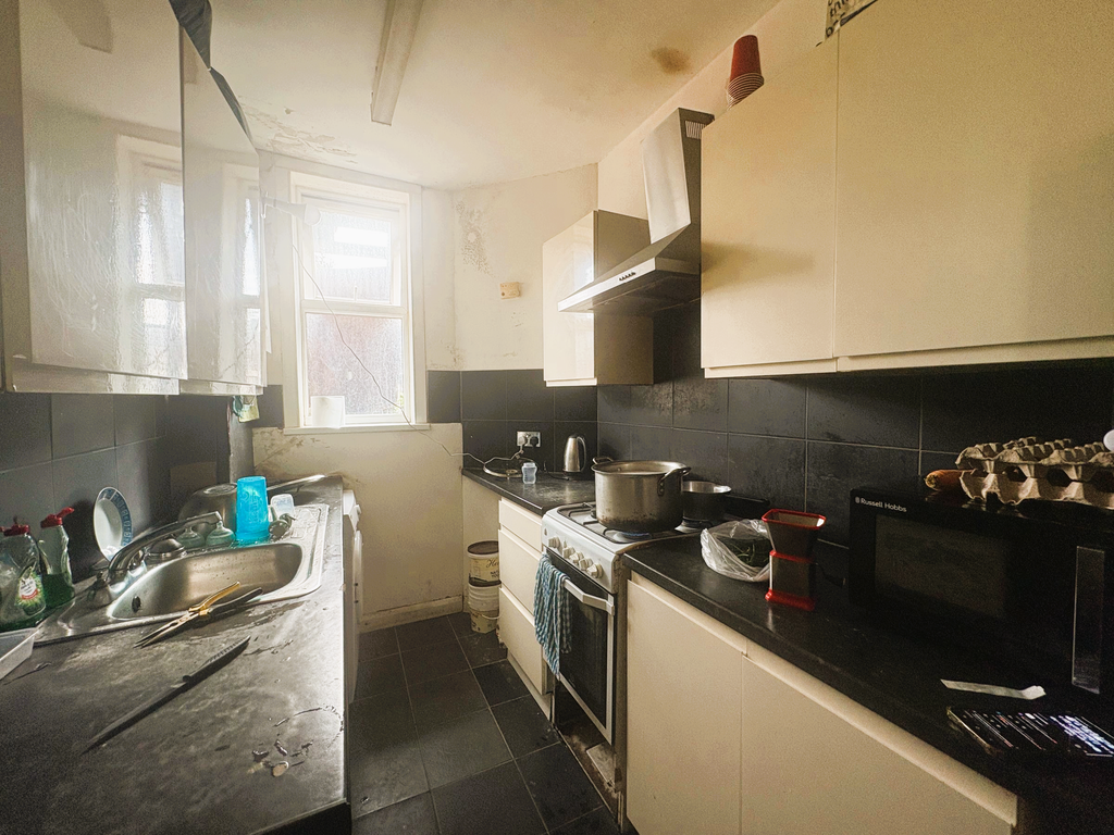 Property photo 2 of 5