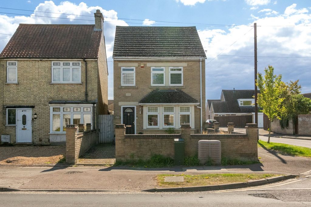 Property photo 1 of 23