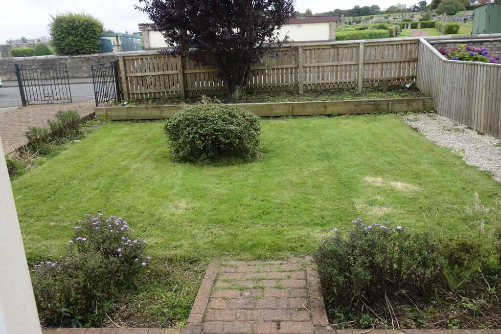 Property photo 2 of 21