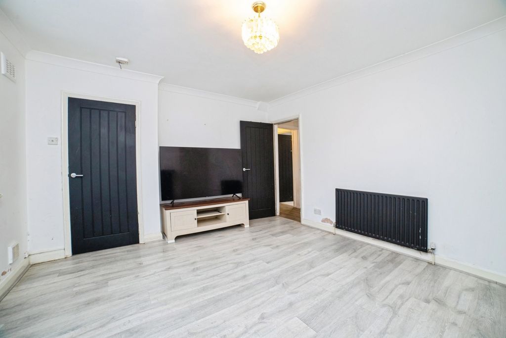 Property photo 2 of 15 Pbox-Img.Jpg