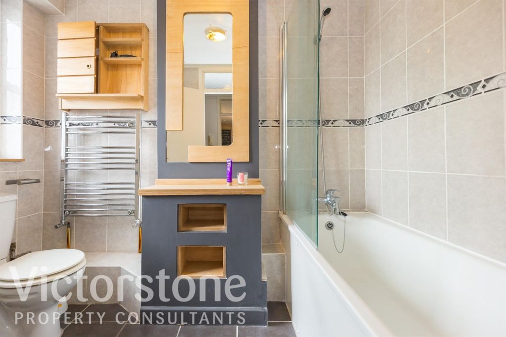 Property photo 3 of 11 1192894