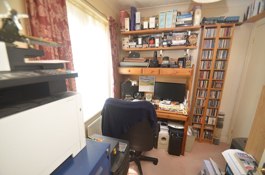 Property photo 3 of 15