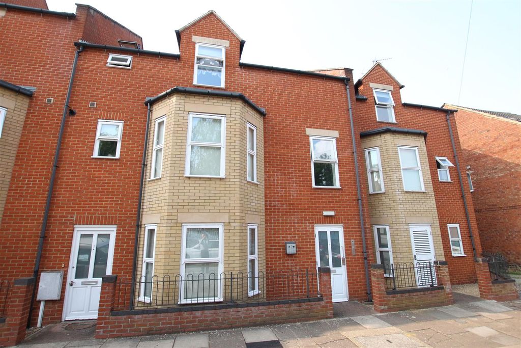 Property photo 1 of 10 Img_0852.Jpg