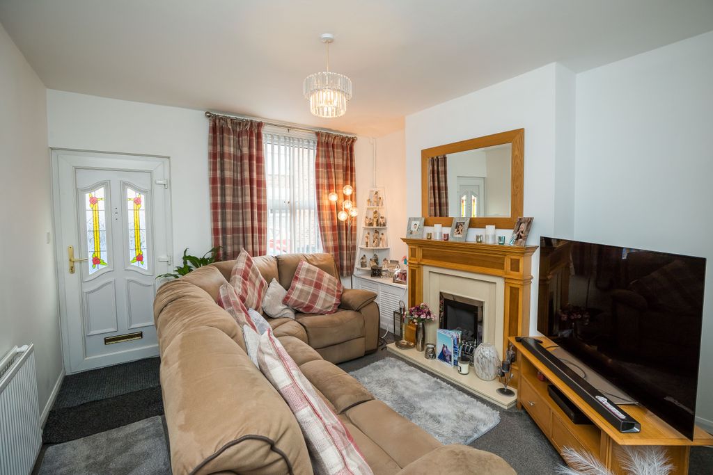 Property photo 3 of 12 Img_8717