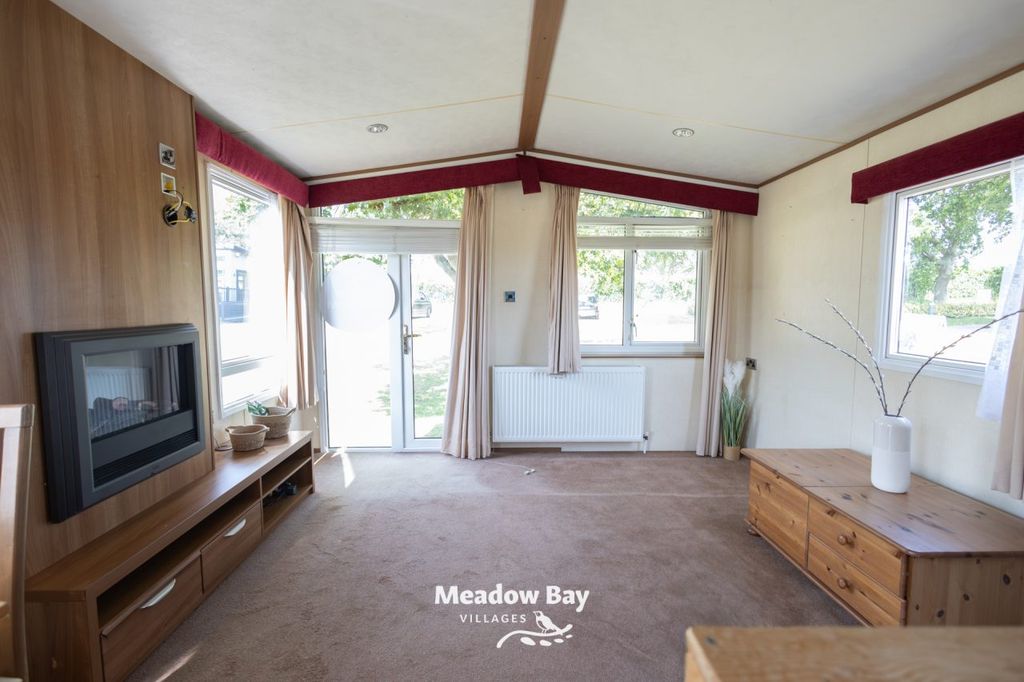 Property photo 2 of 18 2012 Abi St David 36x12 Small Wm 2.Jpg