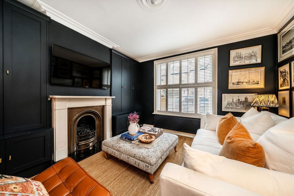 Property photo 3 of 9