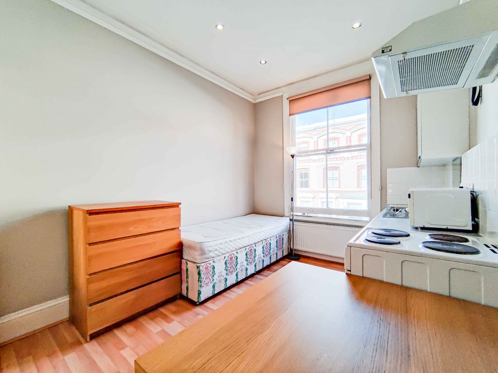 Property photo 3 of 4 Gallery