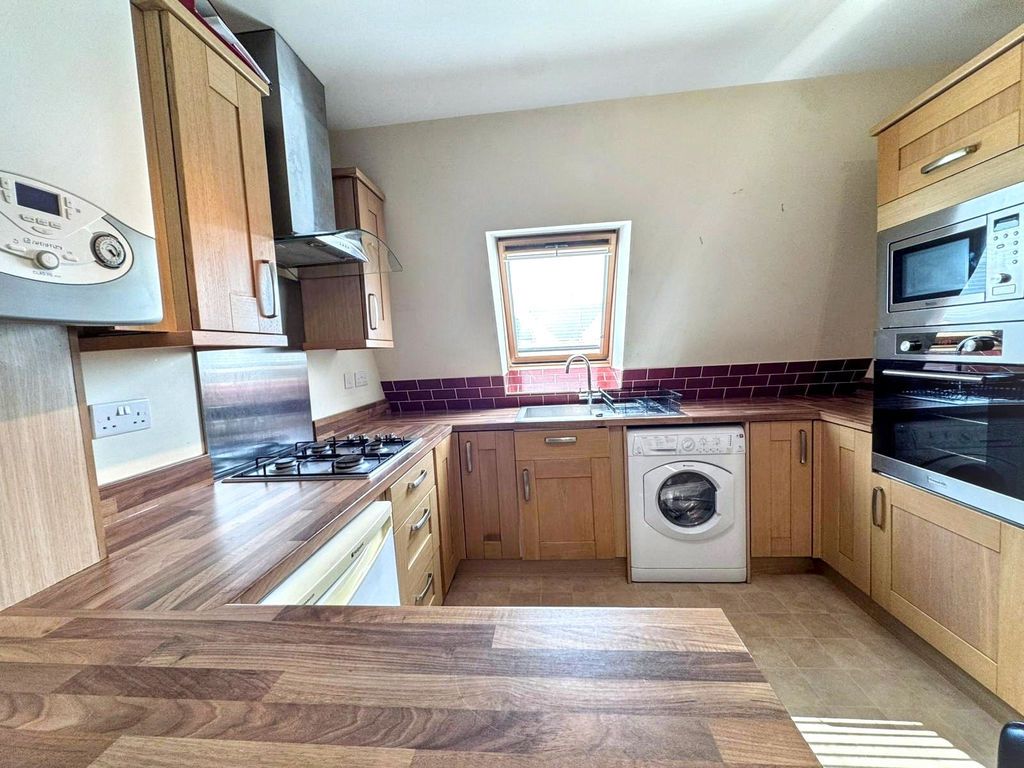 Property photo 3 of 7 Photo 3