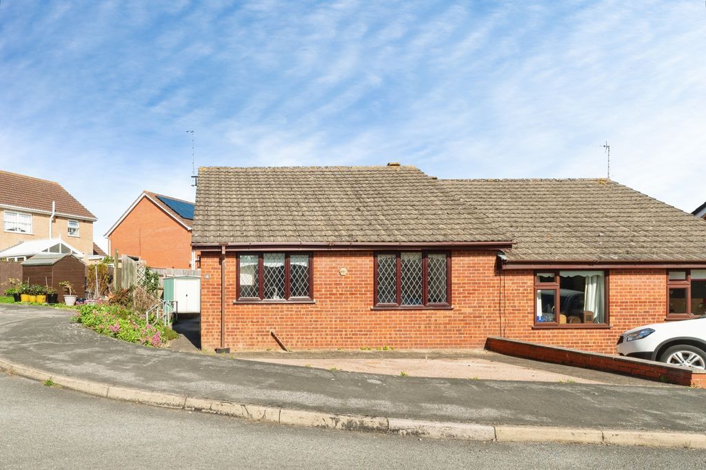 Property photo 2 of 15 Front View 2