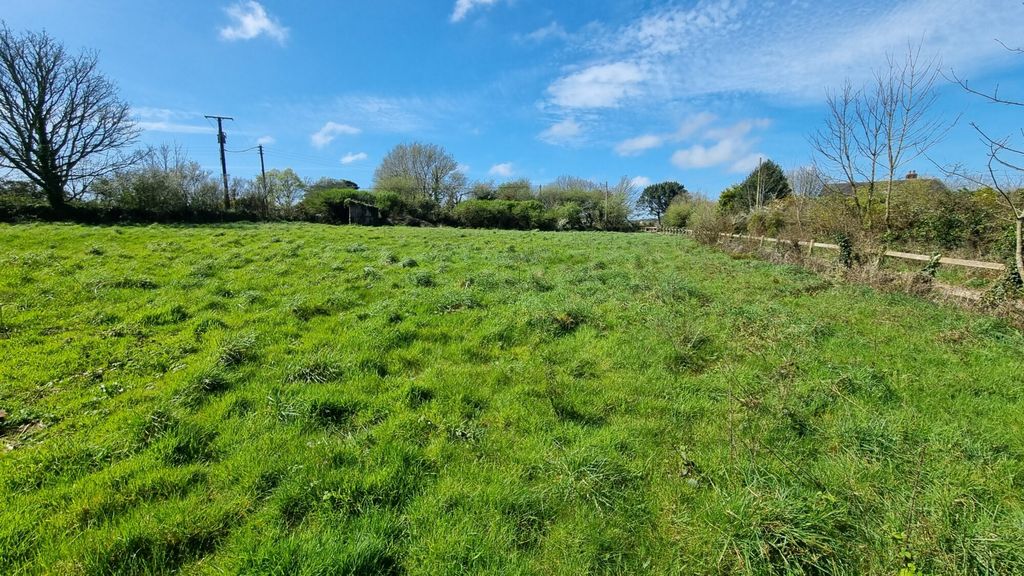 Property photo 1 of 4