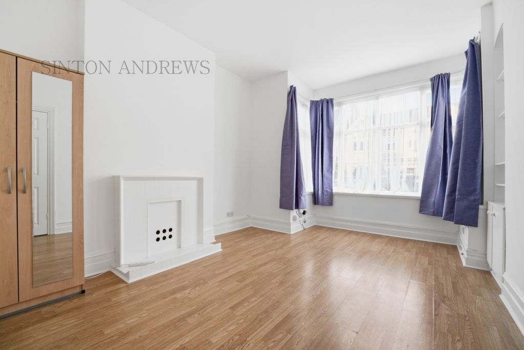 Property photo 2 of 11 Photo 7