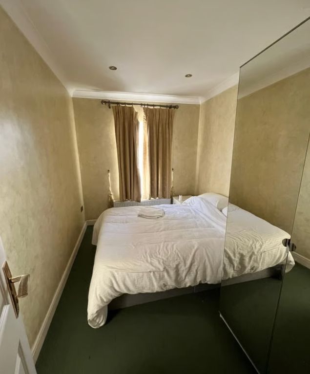 Property photo 3 of 3