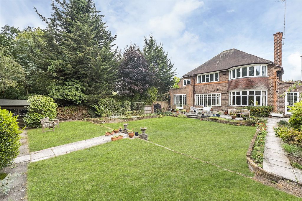 Property photo 2 of 14 Picture No. 30