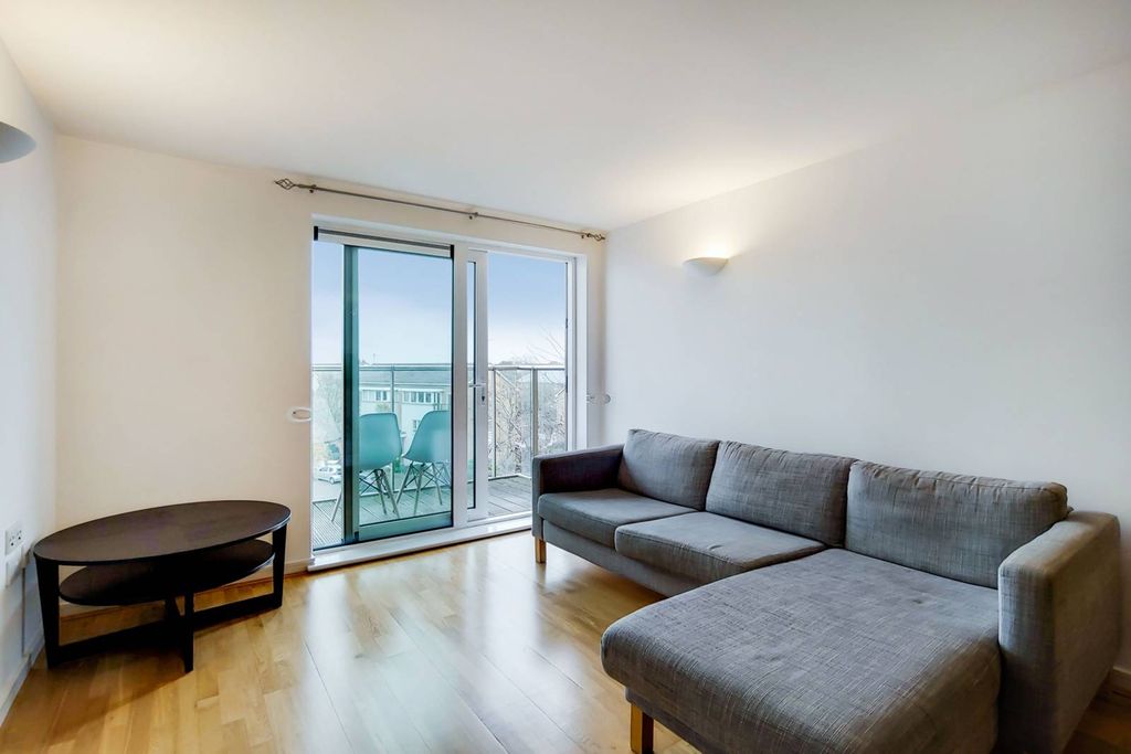 Property photo 1 of 15