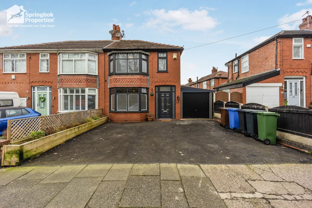 Property photo 1 of 15 Front View