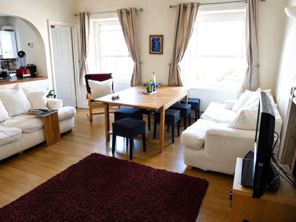 Property photo 2 of 7 Picture No. 13