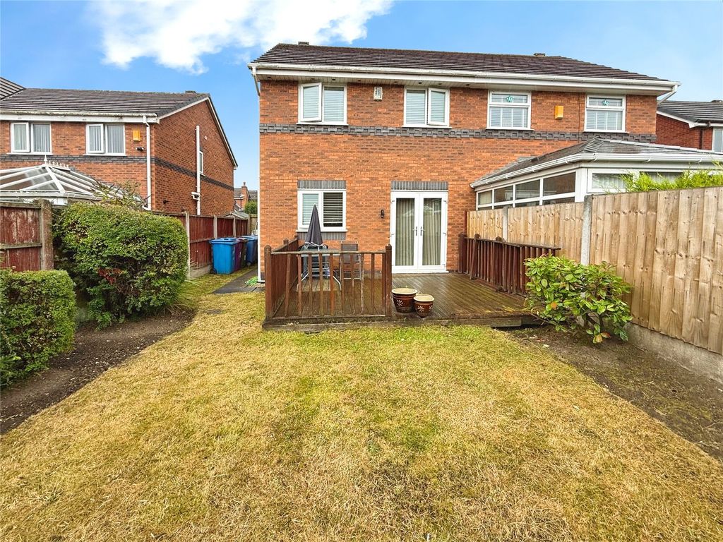 Property photo 3 of 22 Picture No. 02