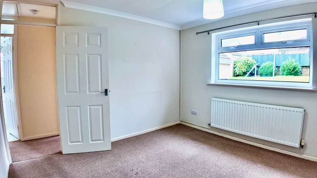 Additional image 13 of 2 bed semi-detached bungalow for saleRaglan Close, Blackwood NP12