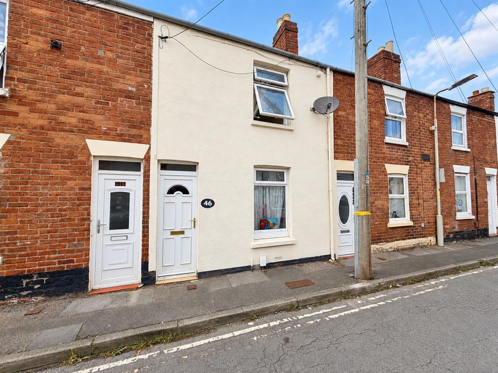 Property photo 1 of 18